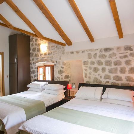 Guesthouse Mrshe Palace Perast Esterno foto
