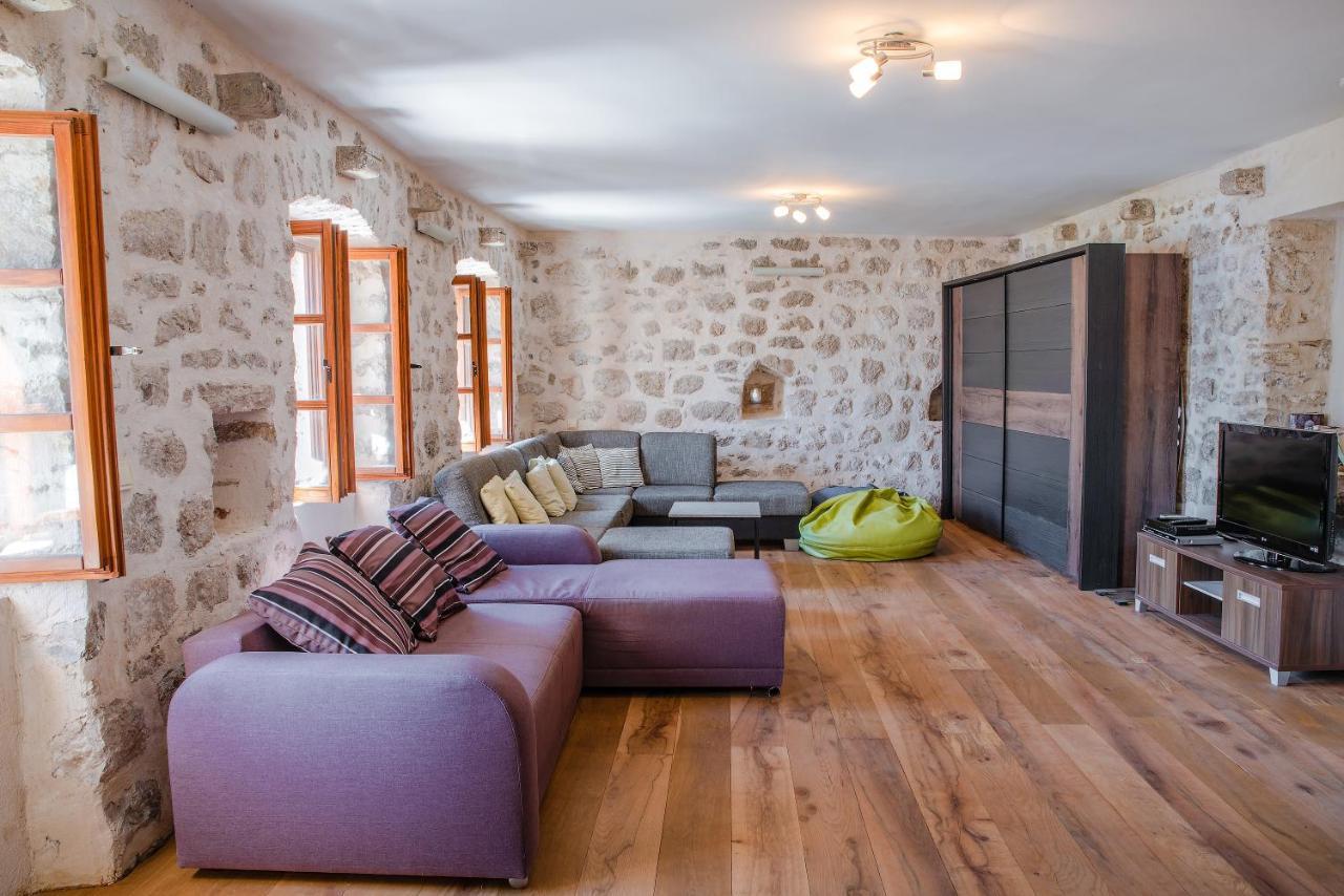 Guesthouse Mrshe Palace Perast Esterno foto