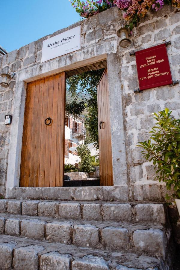 Guesthouse Mrshe Palace Perast Esterno foto