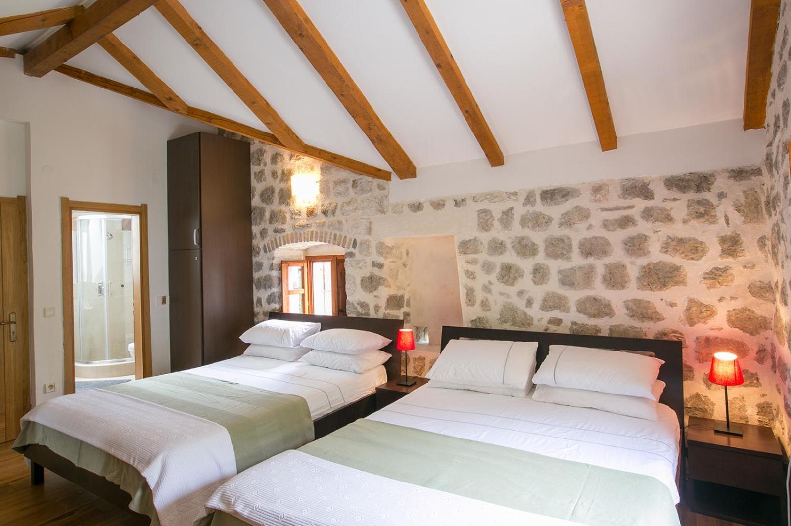 Guesthouse Mrshe Palace Perast Esterno foto